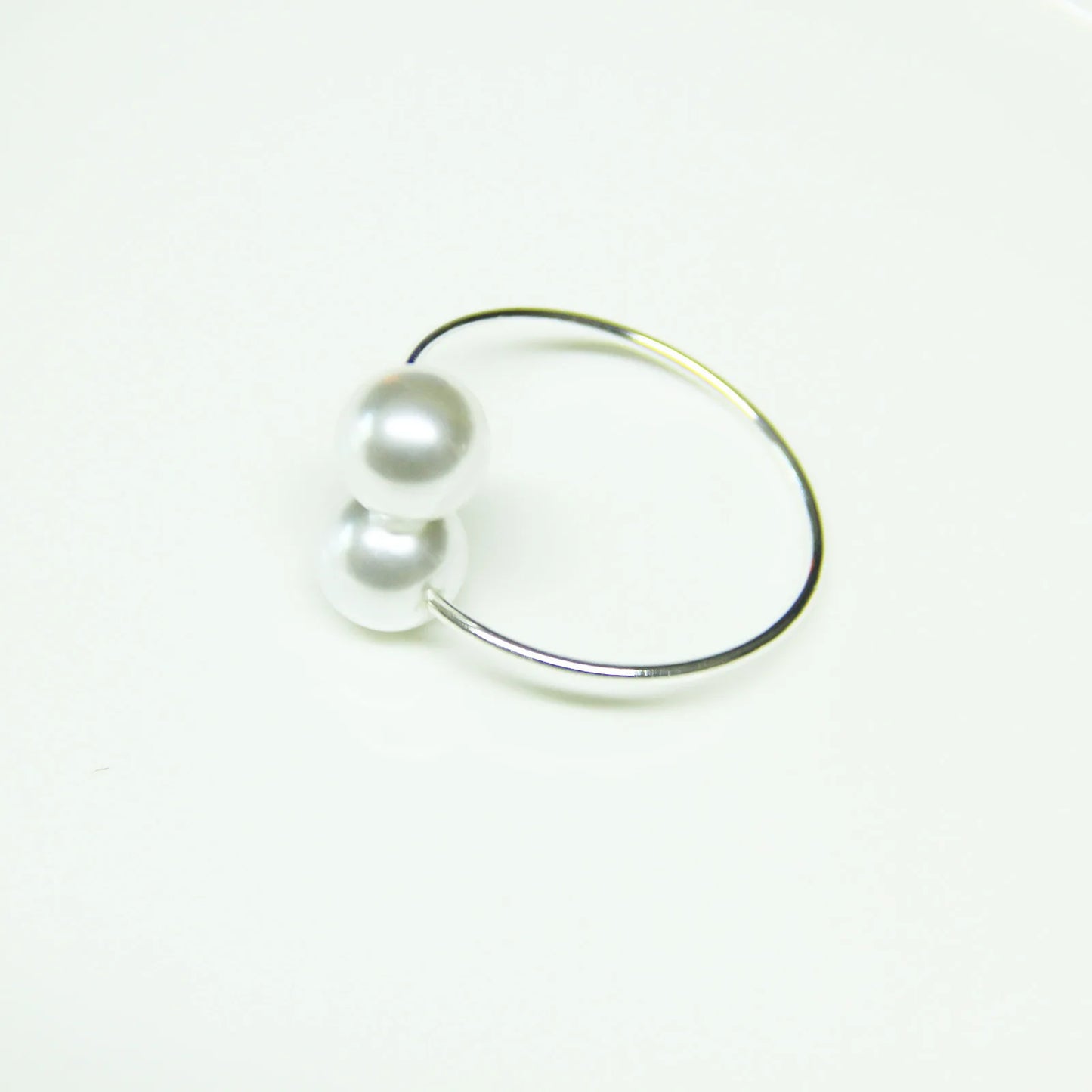 10PC Valentine's Day Wedding Pearl Napkin Clasp Roses Creative Round Pearl Napkin Rings for Restaurant Family Table Decoration