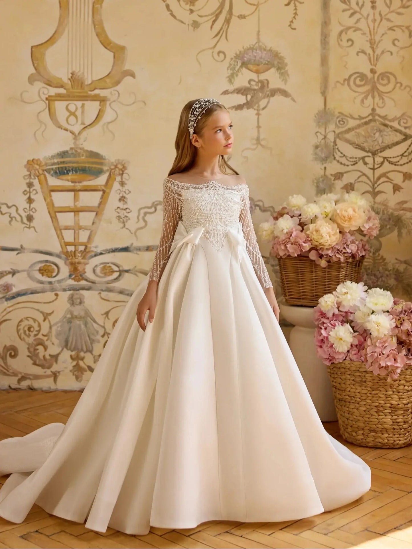 Luxury Pearls Beading Flower Girl's Dresses for Wedding White Ball Gown First Communion Dress Baby Girl Birthday Party Gowns
