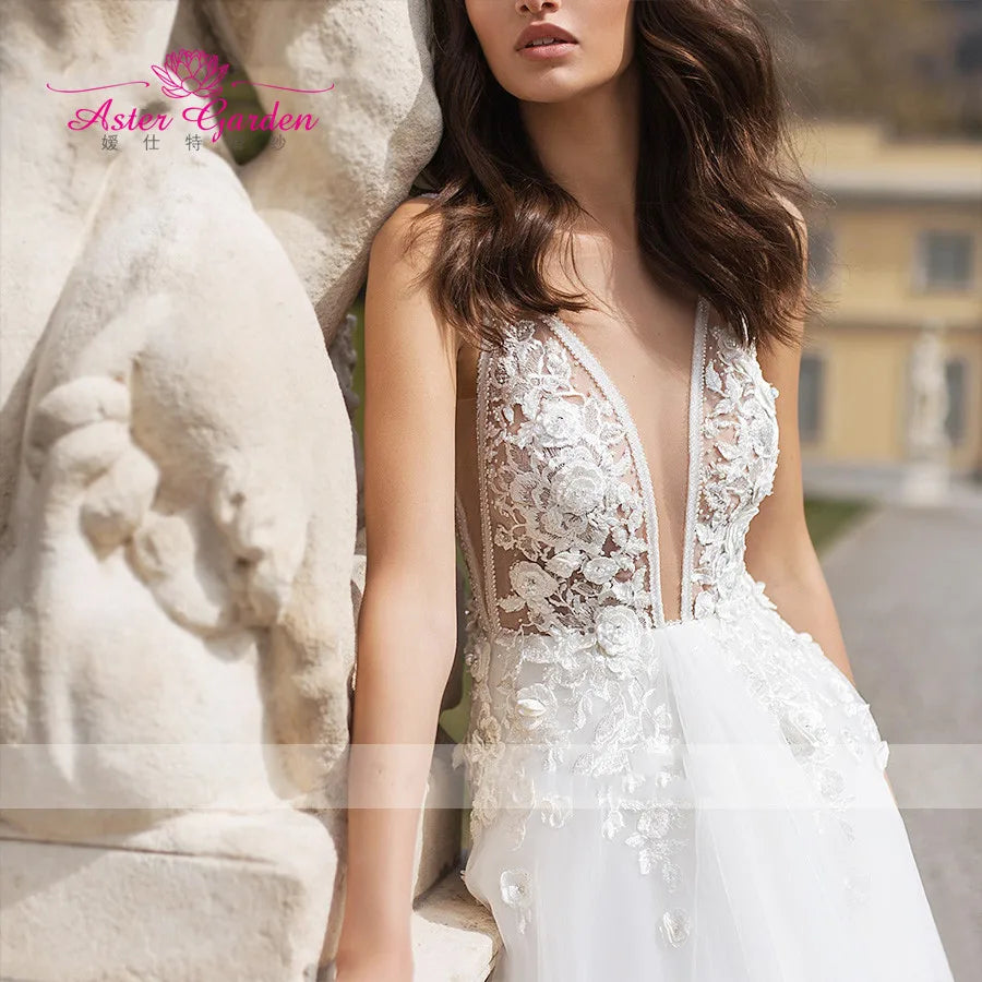 Aster Garden A-Line Wedding Dress 2025 Elegant Backless Boho V-Neck Beaded Flowers Sleeveless Beach Bridal Gown Vestido De Noiva