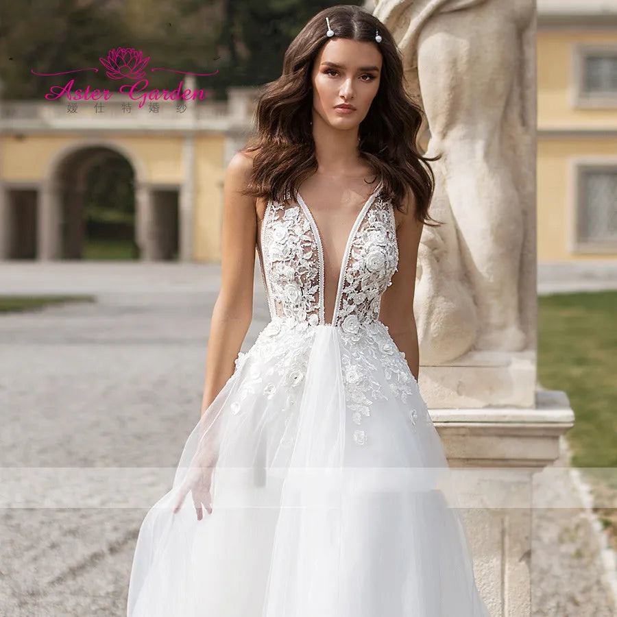 Aster Garden A-Line Wedding Dress 2025 Elegant Backless Boho V-Neck Beaded Flowers Sleeveless Beach Bridal Gown Vestido De Noiva
