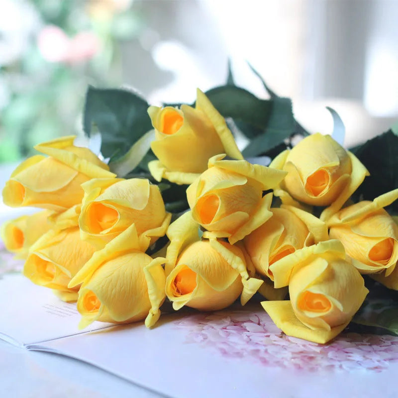 7 Pcs Real Touch Rose Branch Stem Latex Rose Hand Feel Felt Simulation Decorative Artificial Silicone Rose Flowers Home Wedding