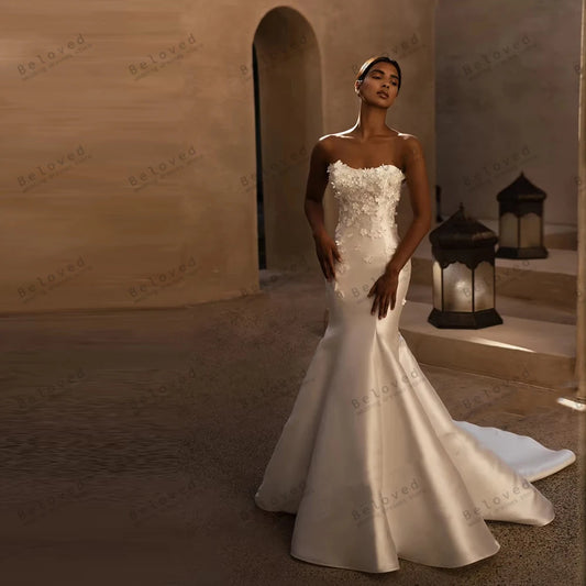 Gorgeous Wedding Dresses Modern Bridal Gowns 3D Appliques Strapless Backless Robes For Formal Party Vestidos De Novia Customized