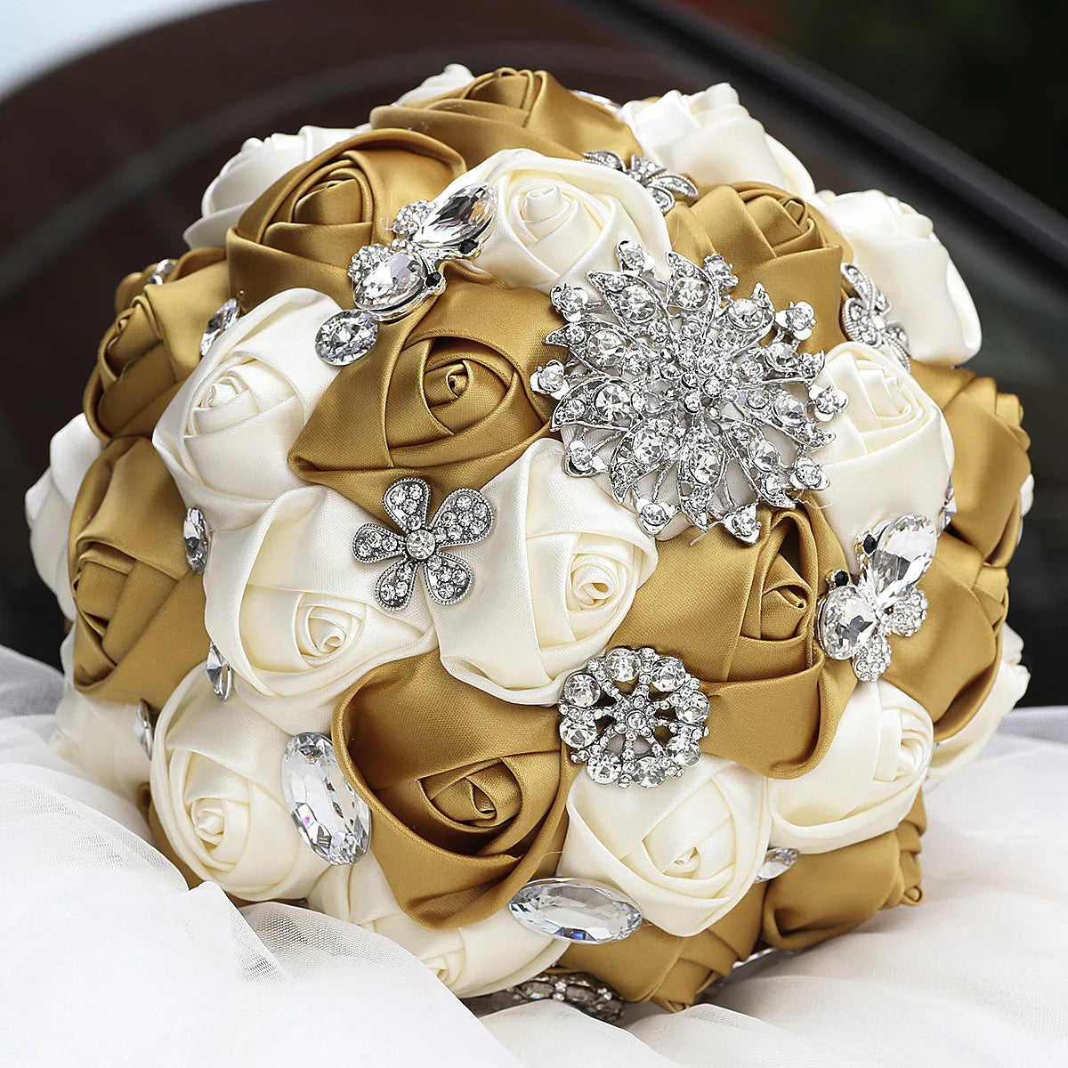 1pc/lot Gold Bridal Wedding Bouquet  Satin Rose Artificial Flowers Wedding Bouquet de novia On Sale