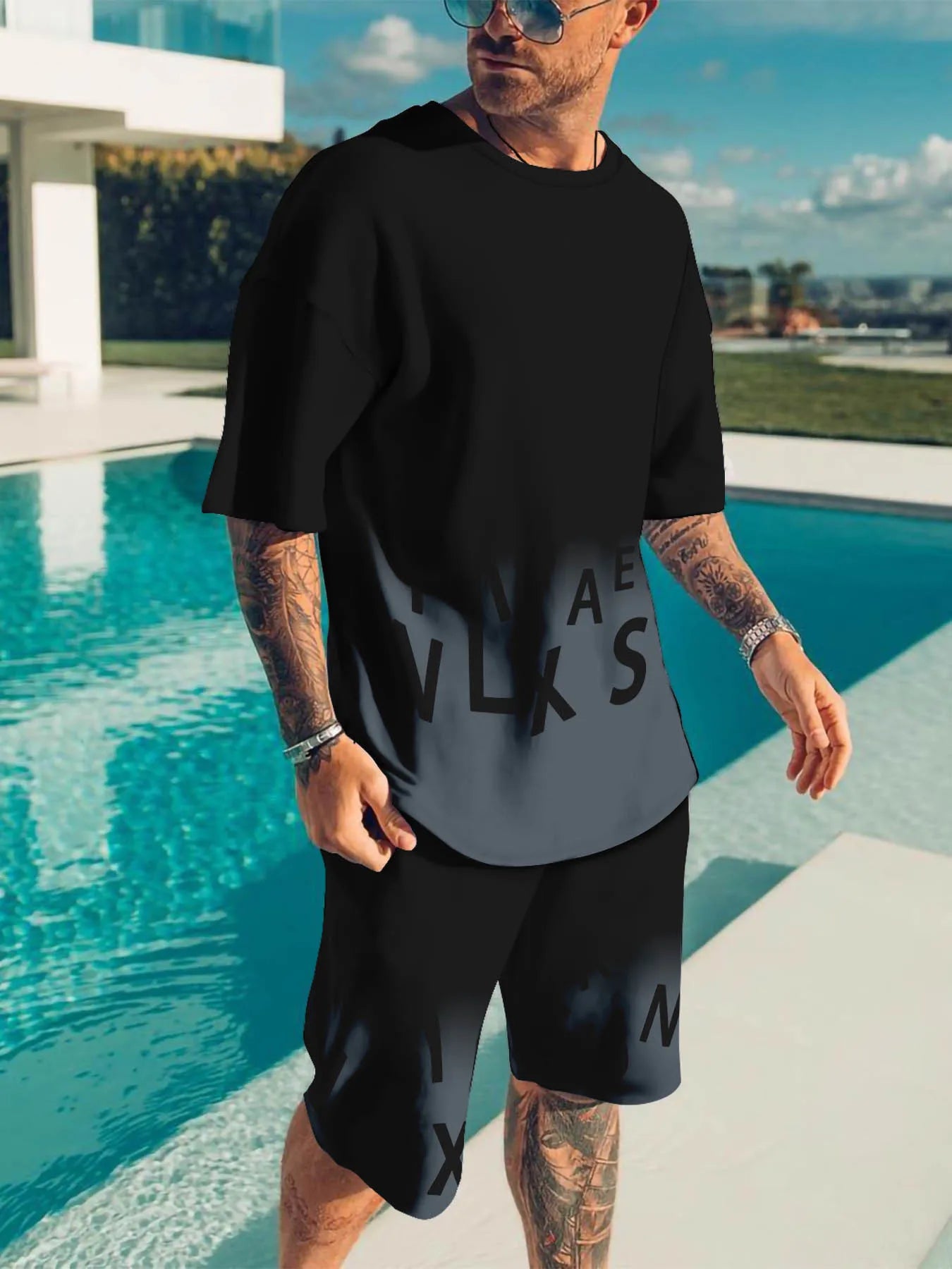 Fashionable new men's summer letter gradient print comfortable breathable round neck T-shirt shorts set outdoor casual clothing