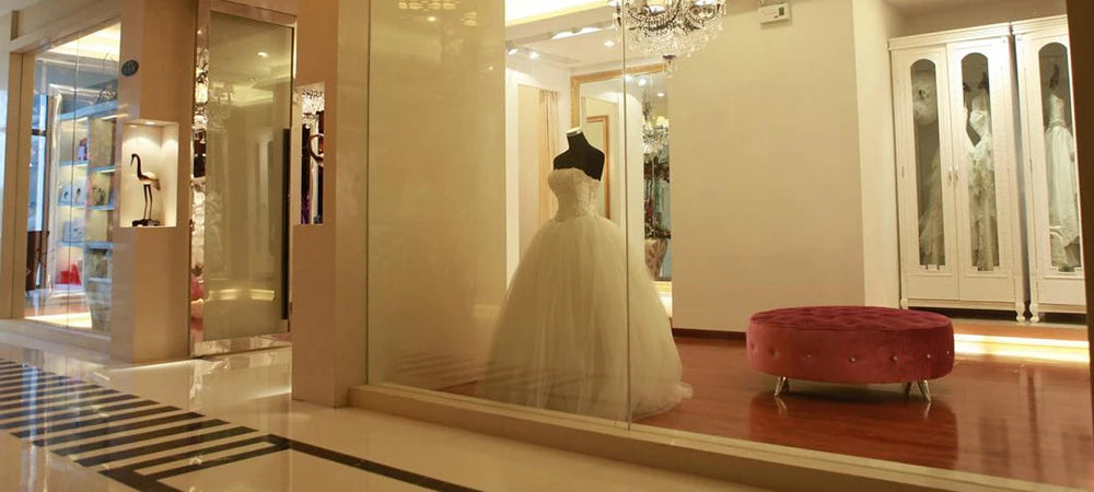 Evening Dresses logistics DHL