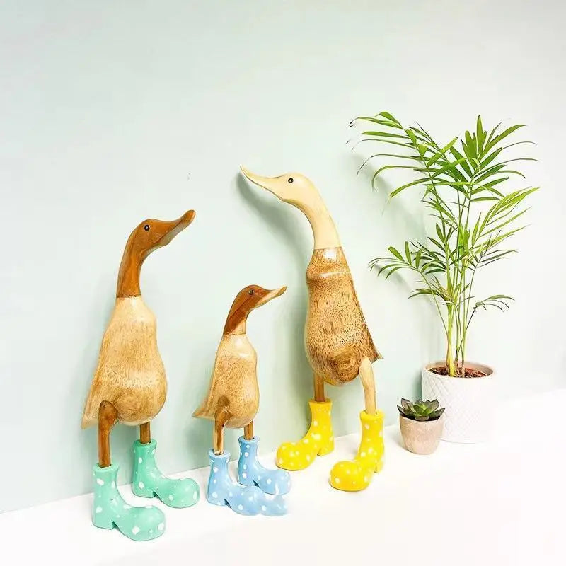 Cute Rain Boot Duck Simulation Duck Statue Rainshoe Duck Sculpture Crafts Ornament for Home Garden Decors Yard(Right Look 1pcs)