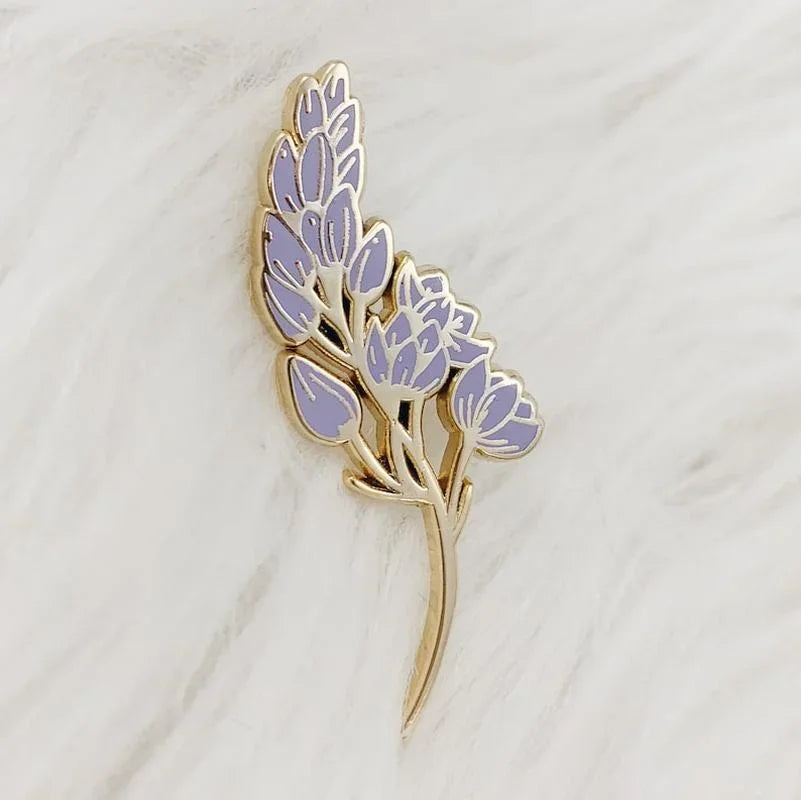 Lavender Enamel Pin Lapel Pins Flower Badge Brooch for Gifts Jewelry Accessories