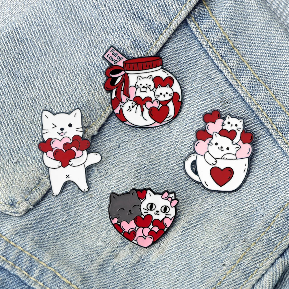 Romantic Candy Cats Brooch for Couples Cute 'Full with Love' Kitties Wink Enamel Pin Cartoon  Animal Badge Valentine's Day Gifts