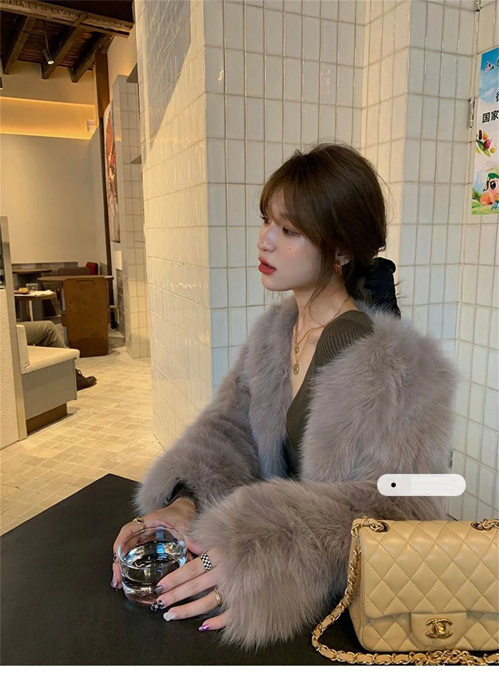 Women's faux fur coat, thick and luxurious collarless short fur coat, elegant jacket, warm coat for winter