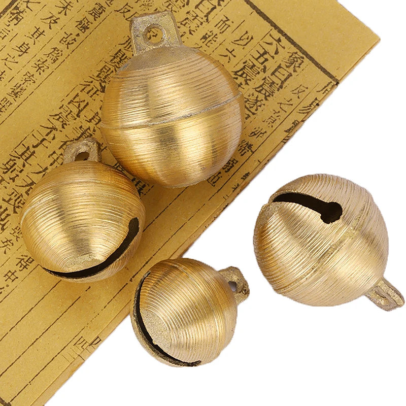 Loud Copper Bell for Livestock Animal Husbandry Cow Sheep Horse Grazing Bells Brass Sound Warning Bell for Farm Animals
