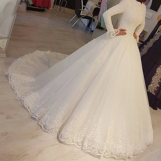 2023 White Arabic Muslim Wedding Dresses Princess High Neck Long Sleeves Lace Appliques Bridal Dresses Robe De Mariage